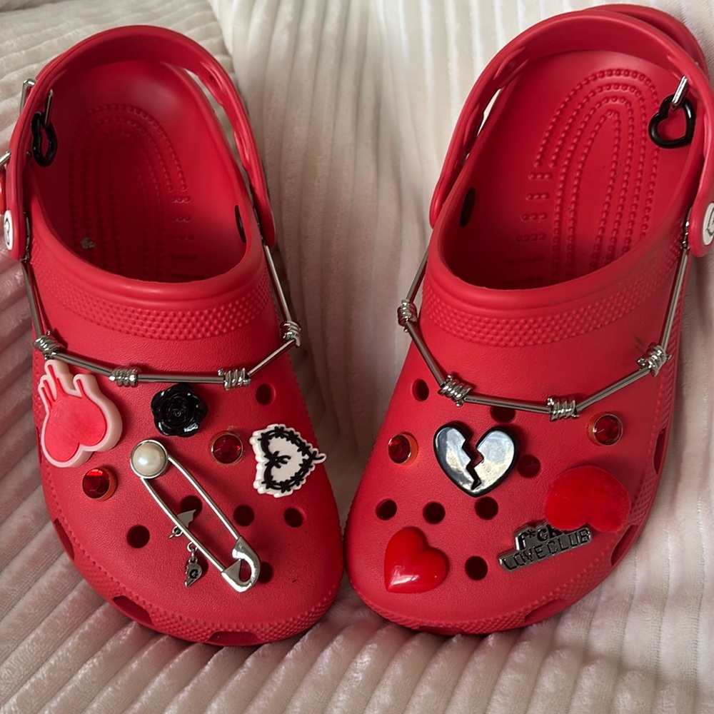 Karol G x crocs